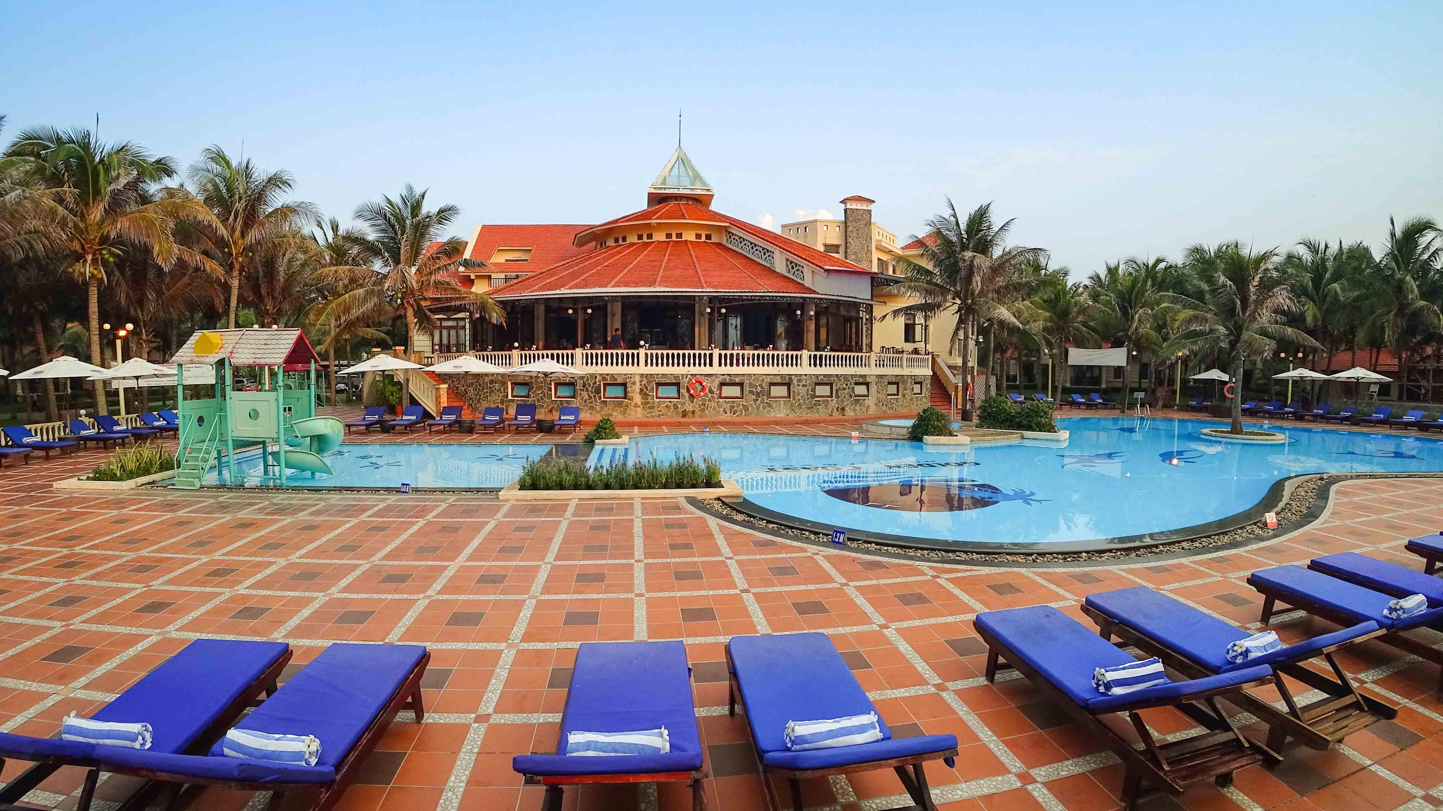 Golden Coast Resort & Spa Phan Thiet Bagian luar foto